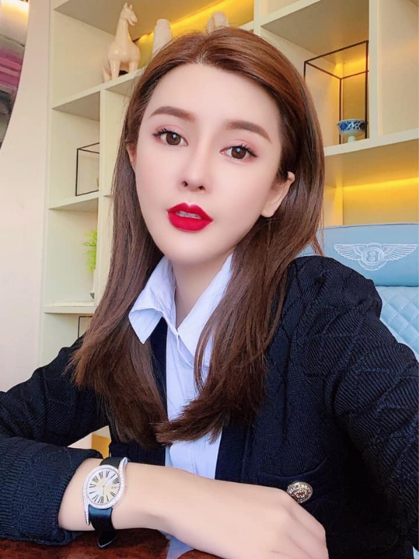 李嘉薇的第一张照片--台南中老年相亲网