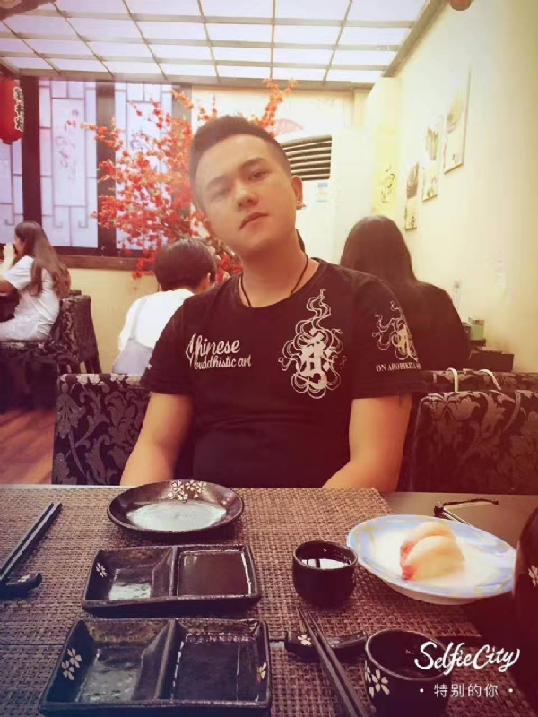 夏天的第四张照片--台南中老年相亲网